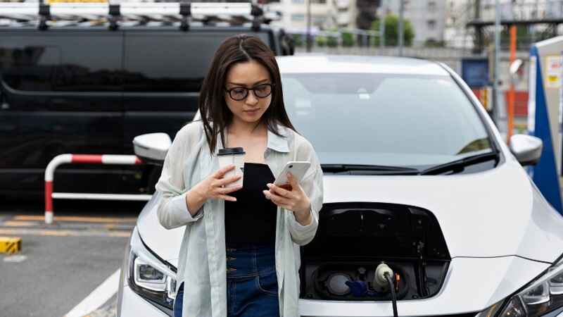 Do the Driving Modes in Cadillac Lyriq Offer Different Ranges or Battery Usage?