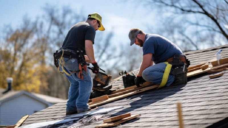 How Small Surface Cracks Allow Water Into Deeper Layers